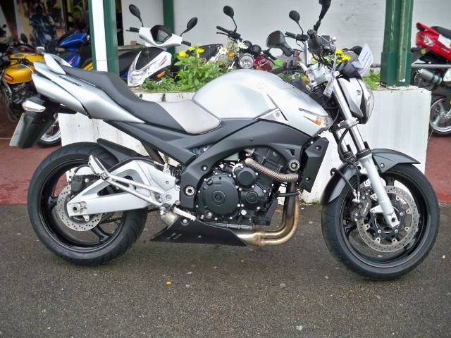 2008 08 reg SUZUKI GSR 600
