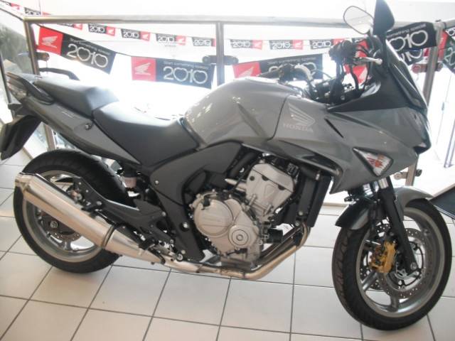 2009 58 reg HONDA CBF 600