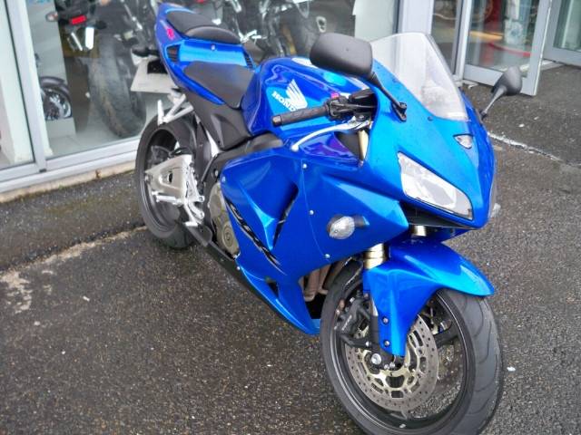 2005 55 reg HONDA CBR 600