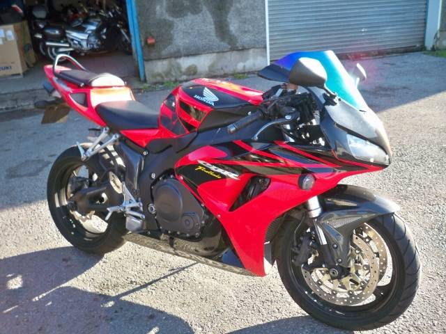 2006 06 reg HONDA CBR 1000