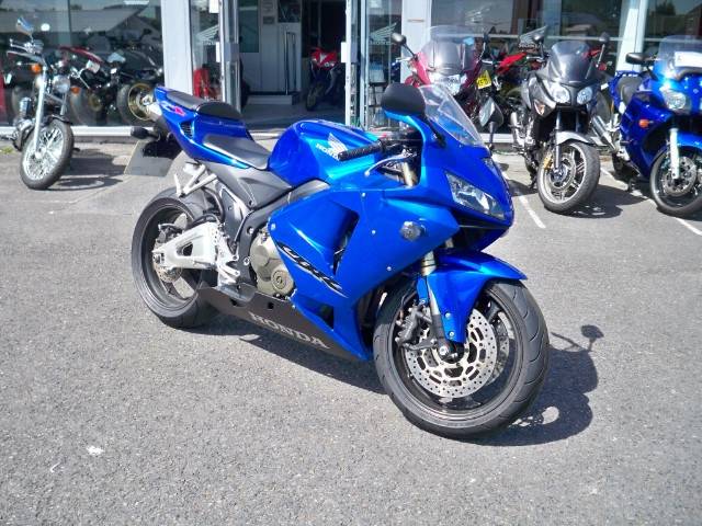 2005 55 reg HONDA CBR 600