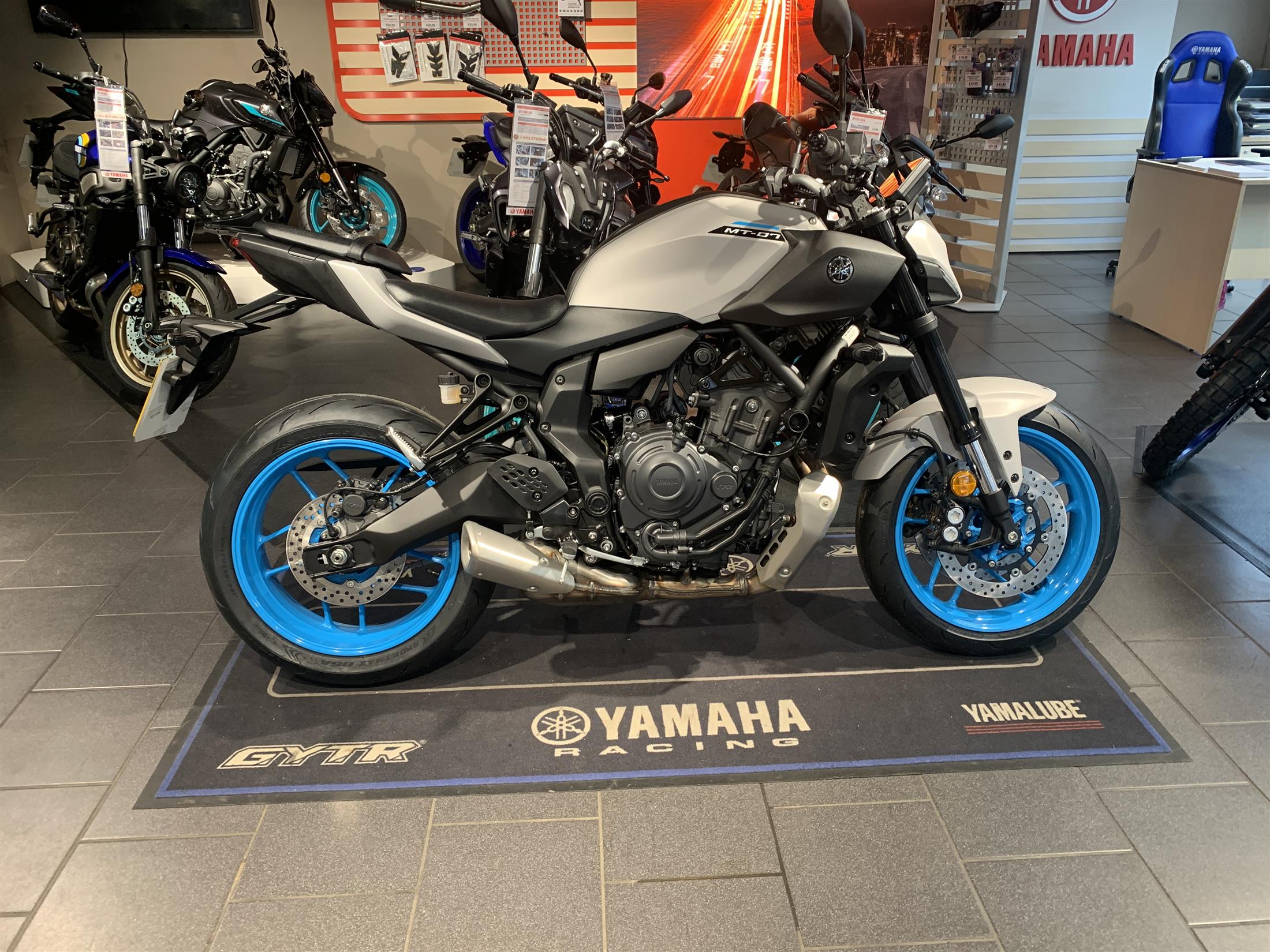 2025 Yamaha MT-07, Only 1200 miles,Yam warranty till 2028 ! SAVE £500 !!