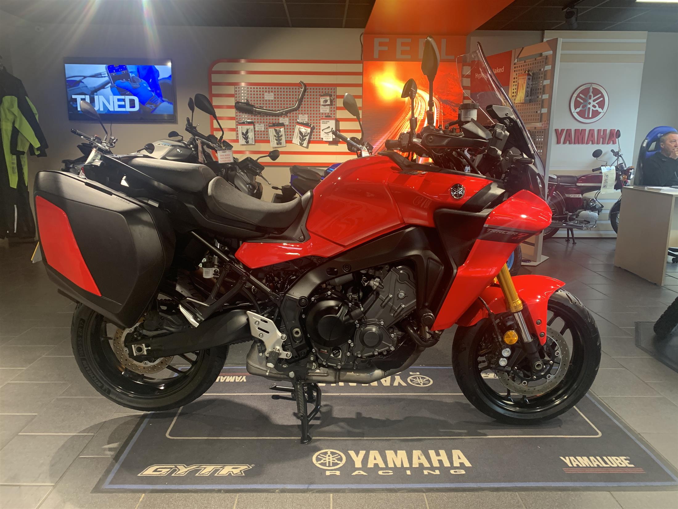 2022 Yamaha Tracer 9 GT, 1 Owner, f.s.h, colour coded panniers. SAVE £400 !!